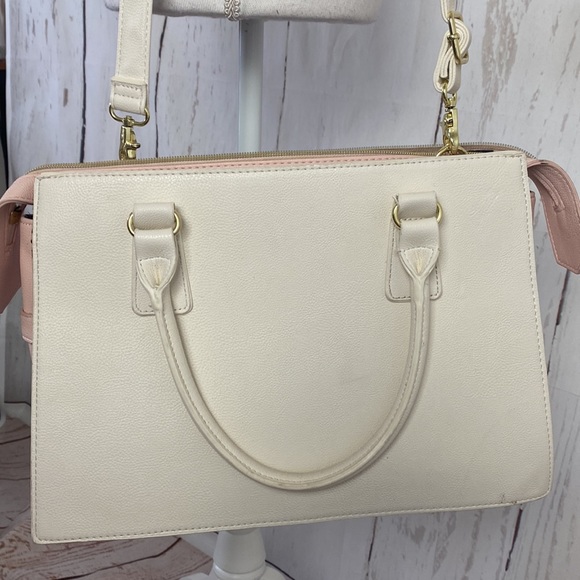 Betsy Johnson handbag - Picture 2 of 8